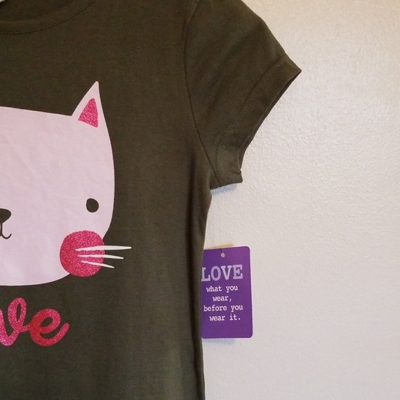 NWT. Long shirt size 7/8. - Picture 3 of 4